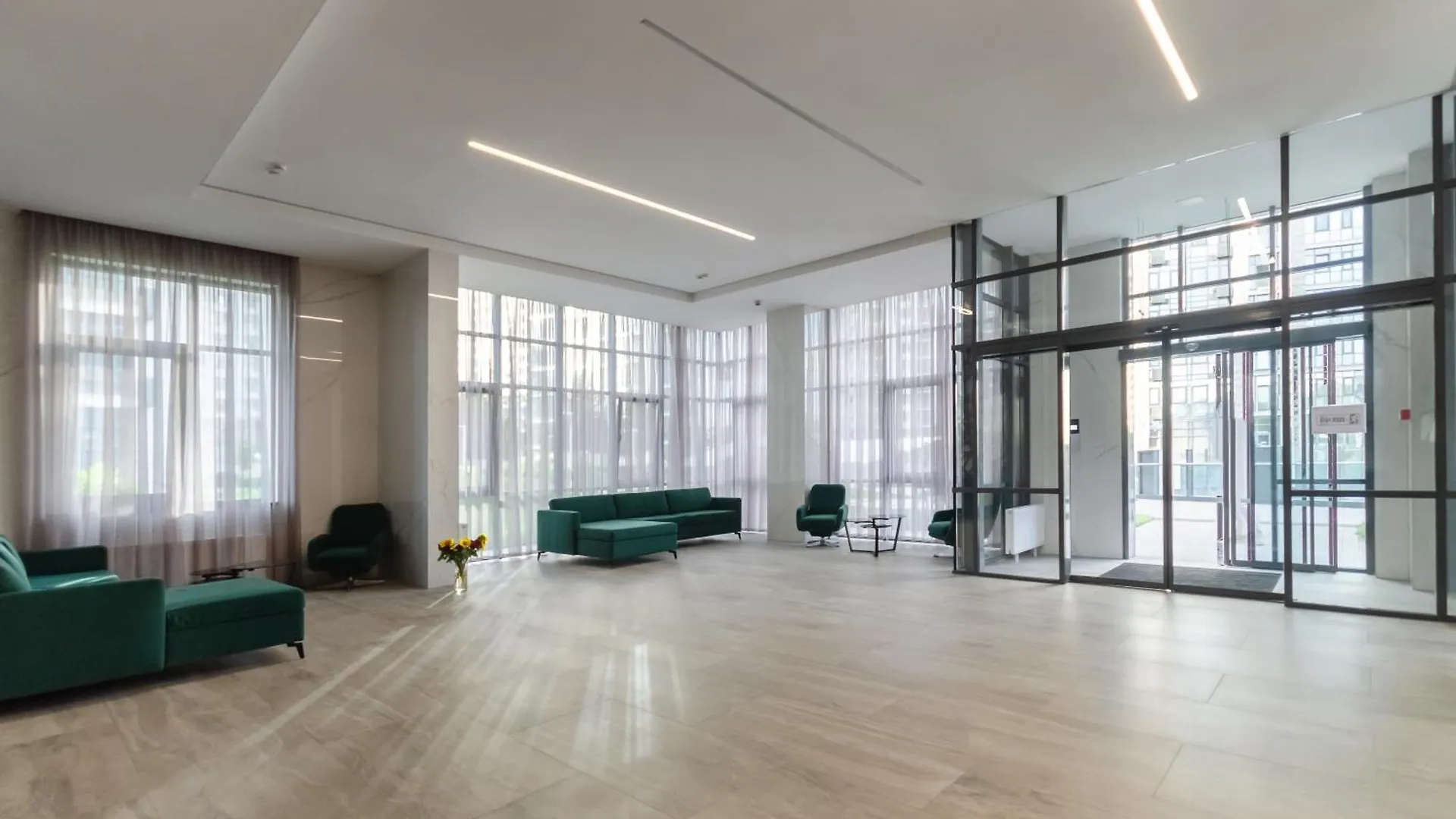 Petrovdom 2-5 New Apartment In Rc Novopecherski Lypky, 19B Andrii Verkhogliad Street Kiev Ukraina